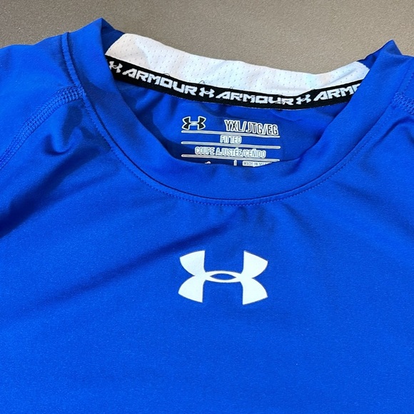 Youth UNDER ARMOR SHIRTS - Picture 8 of 10